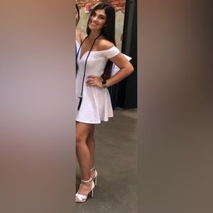 Express White off shoulder XS mini dress